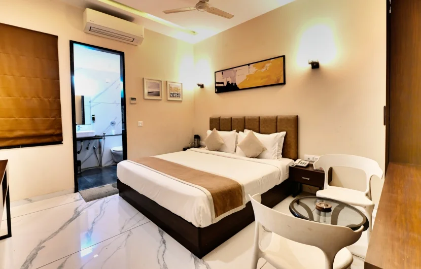 Deluxe Room 1