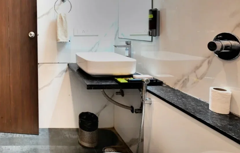 Deluxe Room 3